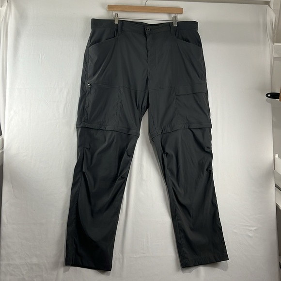 MEC Convertible Charcoal Grey Men's Hiking Pants - Picture 2 of 10